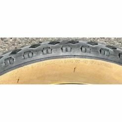 Custom Vélo Pneu Fatbike E-Mission Command 20 X 4.00 Flanc Skinwall* 102-406 -Custom Vélo Soldes Boutique pneu fatbike e mission command 20 x 400 flanc skinwall 102 406 5